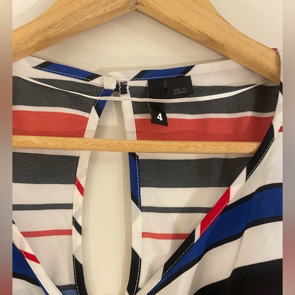 Vintage style H&M divided dress. Size 4, - Picture 3 of 5